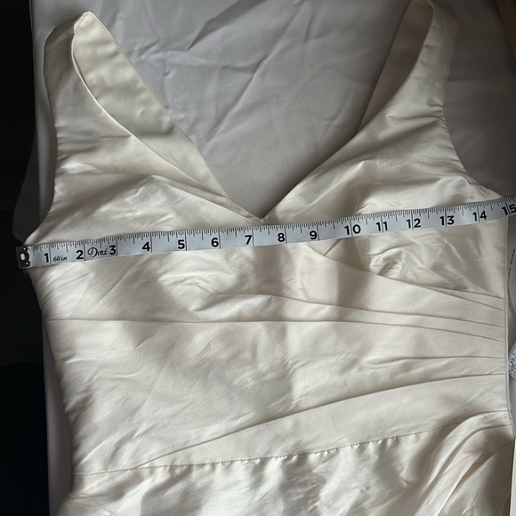 NWT Alfred Sung Size:2 Color: Ivory satin feel - Picture 13 of 14